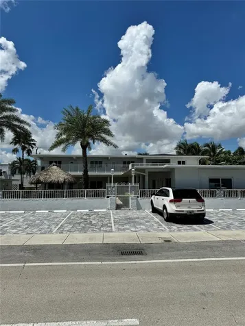 4228 N Ocean Drive Lauderdale By The Sea FL 33308