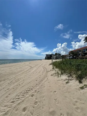 4228 N Ocean Drive Lauderdale By The Sea FL 33308