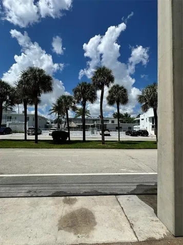 4228 N Ocean Drive Lauderdale By The Sea FL 33308