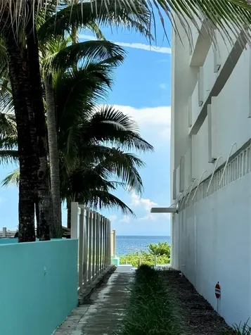 4228 N Ocean Drive Lauderdale By The Sea FL 33308