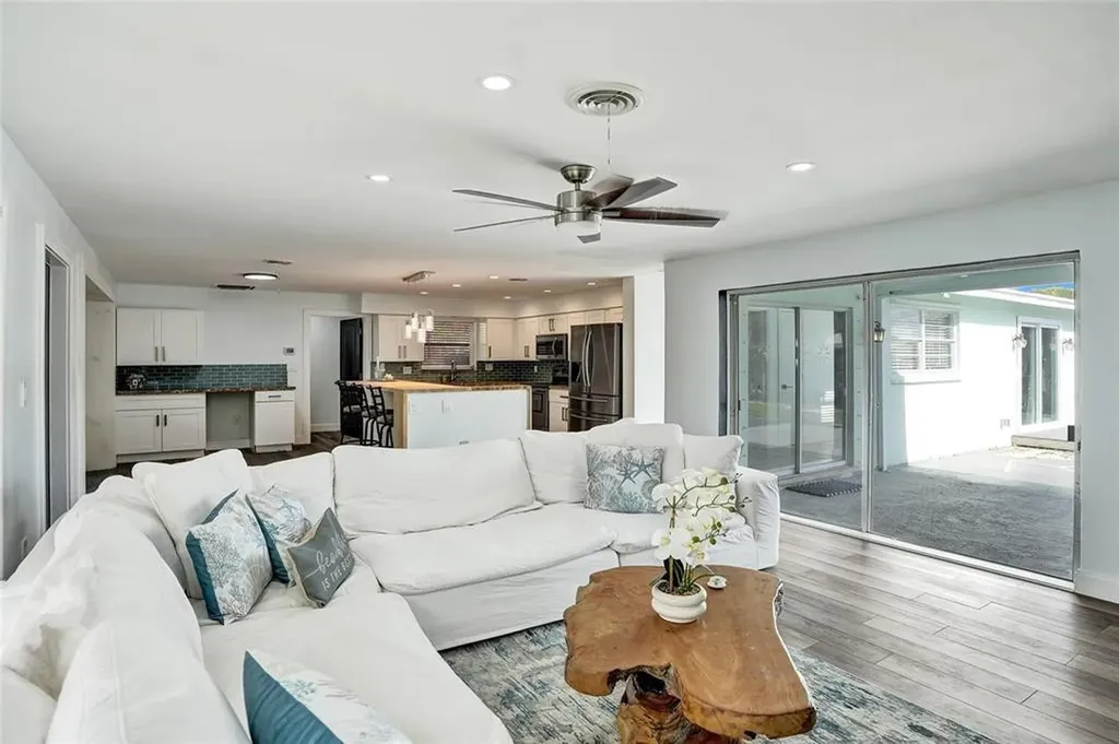 1710 SW 6th Avenue Pompano Beach FL 33060