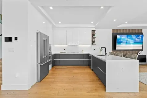 705 SW 8th Terrace Fort Lauderdale FL 33315