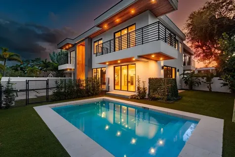 705 SW 8th Terrace Fort Lauderdale FL 33315