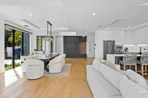 705 SW 8th Terrace Fort Lauderdale FL 33315