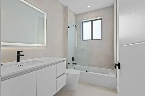 705 SW 8th Terrace Fort Lauderdale FL 33315
