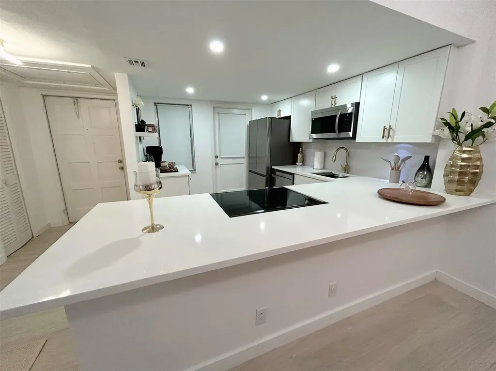 3000 N Palm Aire Drive Pompano Beach FL 33069