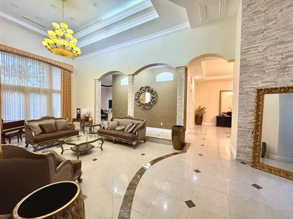 5981 SW 37th Terrace Fort Lauderdale FL 33312