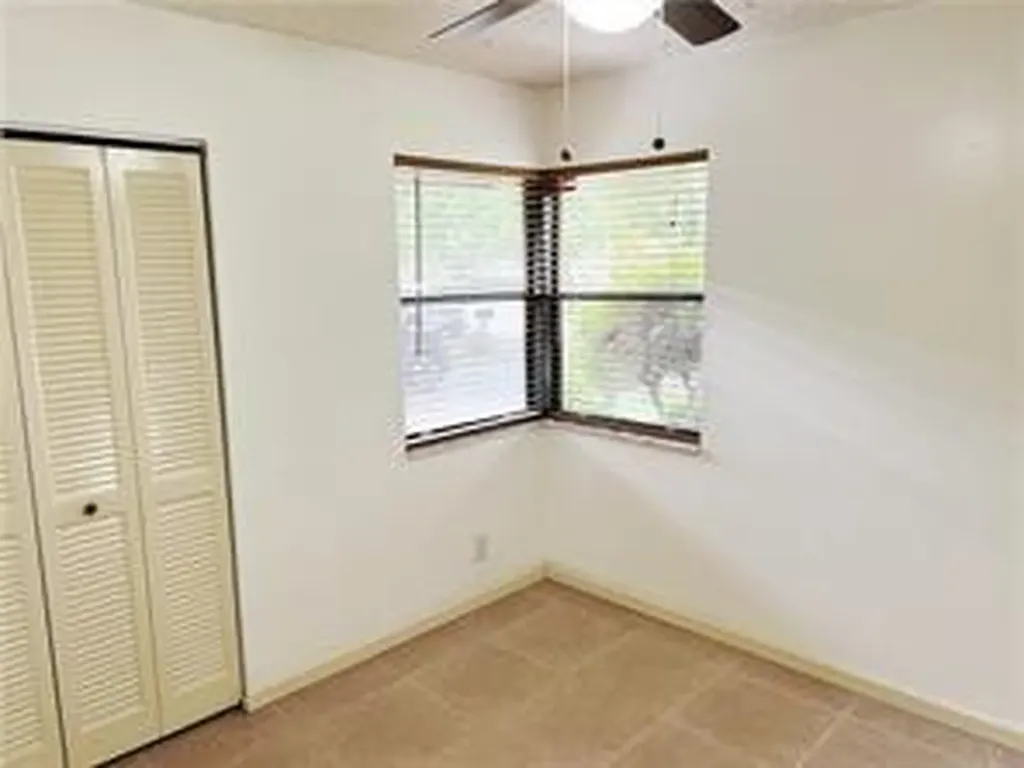 11282 NW 44th Street Coral Springs FL 33065
