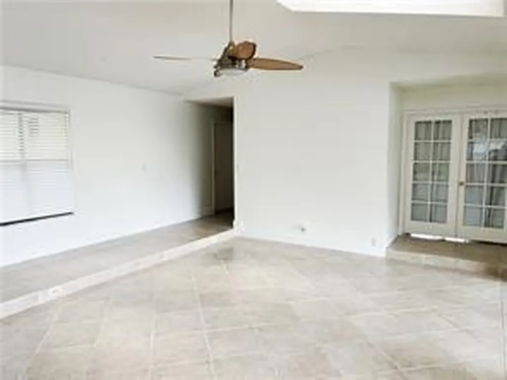 11282 NW 44th Street Coral Springs FL 33065