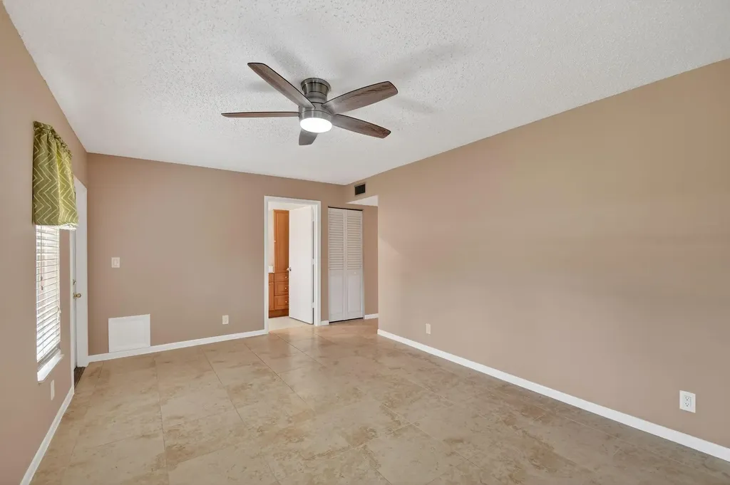 14689 E Canalview Drive Delray Beach FL 33484