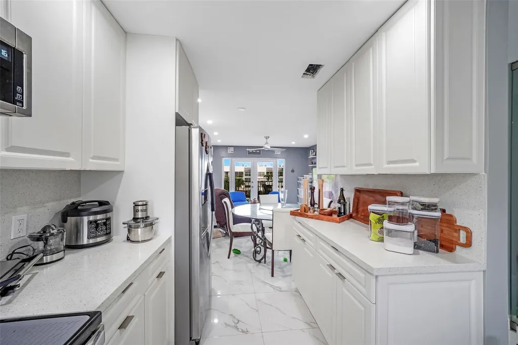 6650 Royal Palm Boulevard Pompano Beach FL 33063