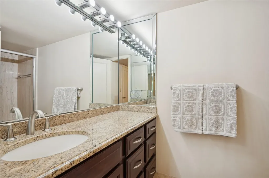 1201 S Ocean Hollywood FL 33019
