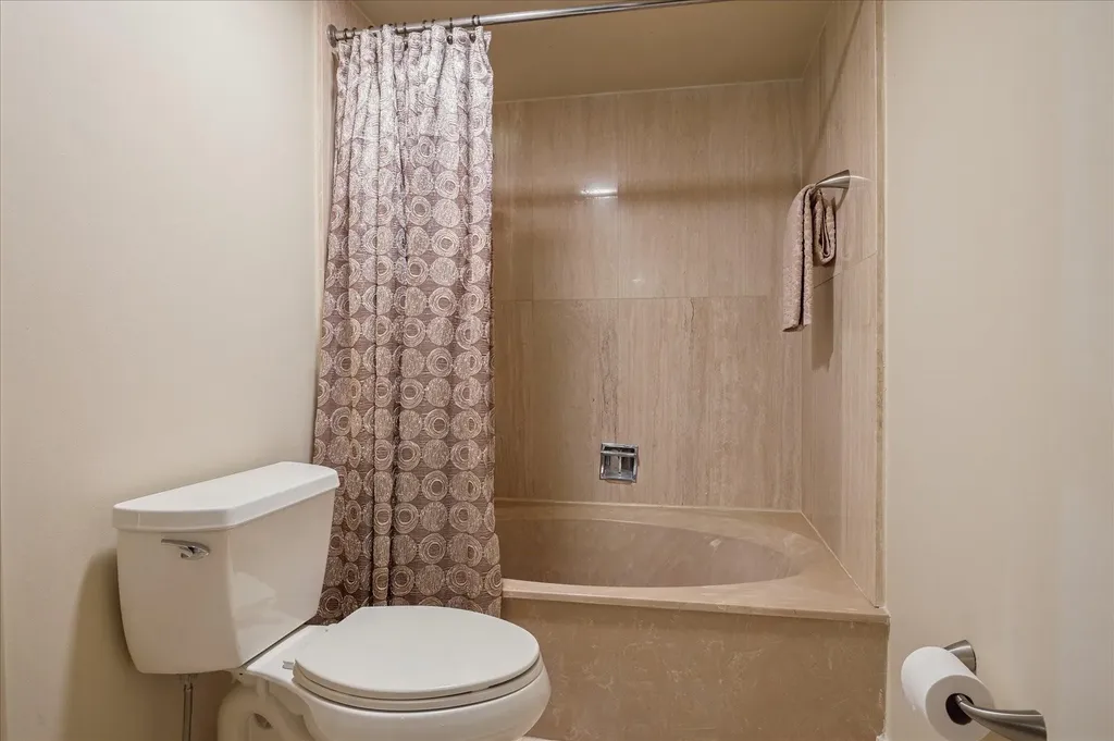 1201 S Ocean Hollywood FL 33019