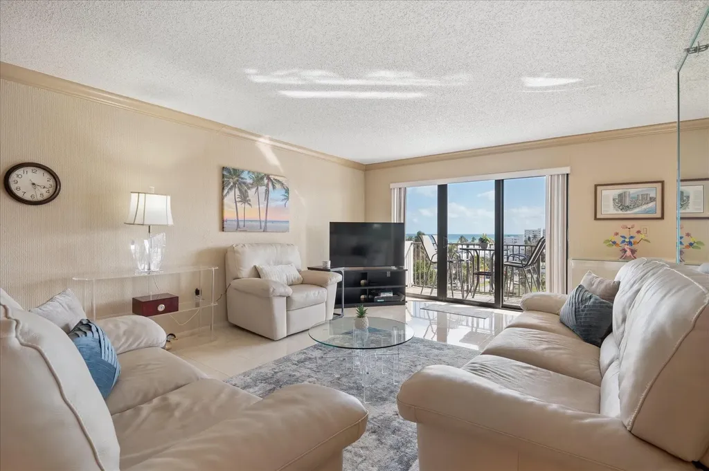 1201 S Ocean Hollywood FL 33019