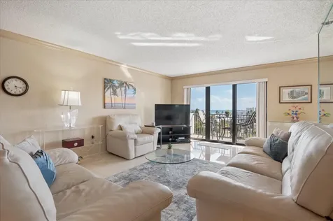 1201 S Ocean Hollywood FL 33019