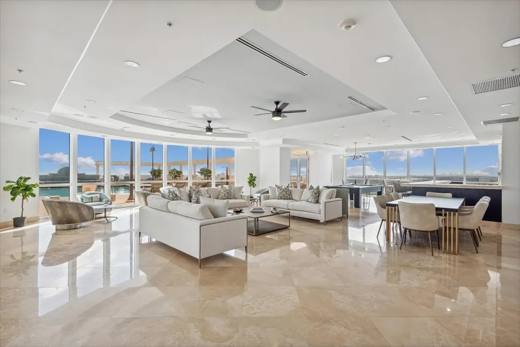 511 SE 5th Avenue Fort Lauderdale FL 33301