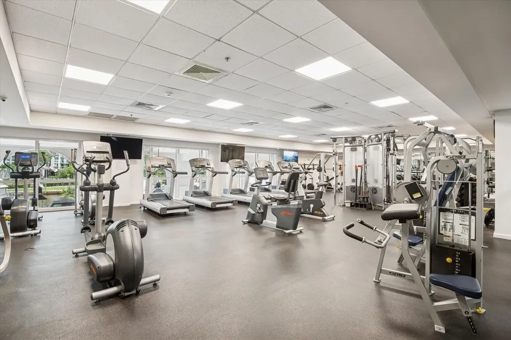 511 SE 5th Avenue Fort Lauderdale FL 33301