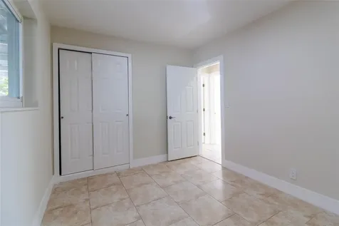 6540 Garfield Street Hollywood FL 33024