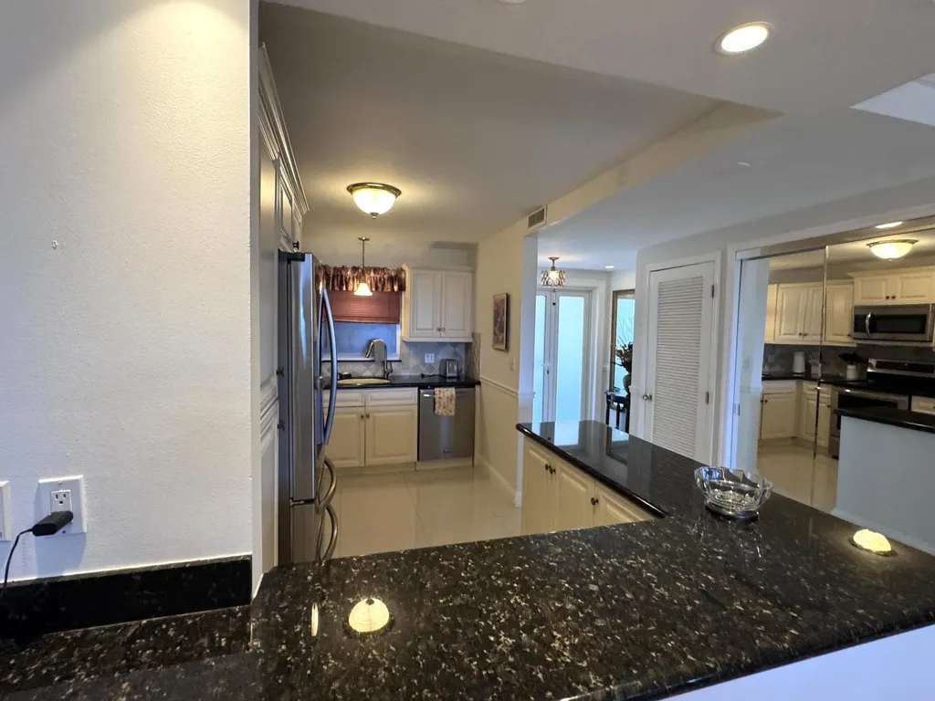 328 N Ocean Boulevard Pompano Beach FL 33062