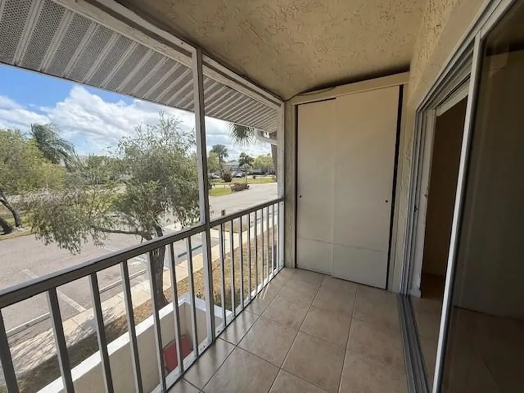 1500 SE Royal Green Circle Port St Lucie FL 34952