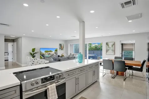 260 Allenwood Drive Lauderdale By The Sea FL 33308