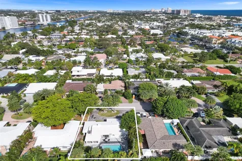 260 Allenwood Drive Lauderdale By The Sea FL 33308