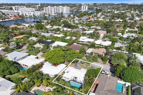 260 Allenwood Drive Lauderdale By The Sea FL 33308
