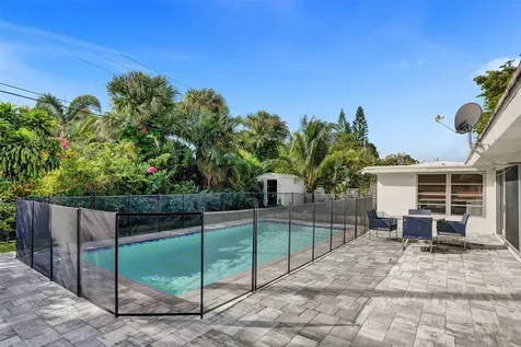 260 Allenwood Drive Lauderdale By The Sea FL 33308