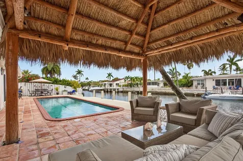 900 SE 3rd Terrace Pompano Beach FL 33060