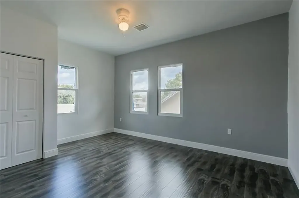 1833 Taylor Street Hollywood FL 33020