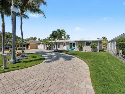 219 Blossom Lane Palm Beach Shores FL 33404