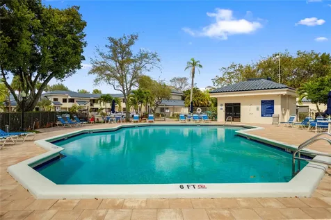 8164 NW 17th Manor Plantation FL 33322