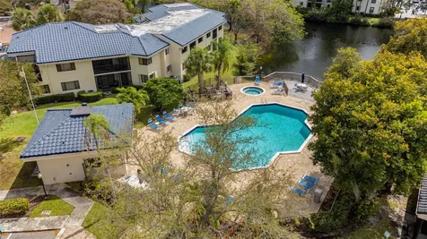8164 NW 17th Manor Plantation FL 33322