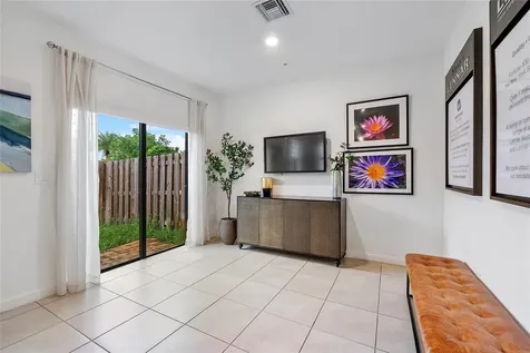 15987 SW 2nd Place Pembroke Pines FL 33027