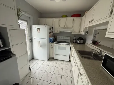 4411 NW 16th Street Fort Lauderdale FL 33313
