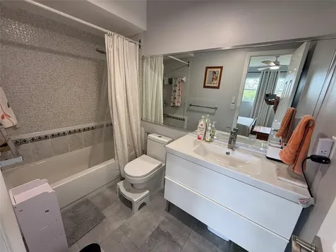 4411 NW 16th Street Fort Lauderdale FL 33313