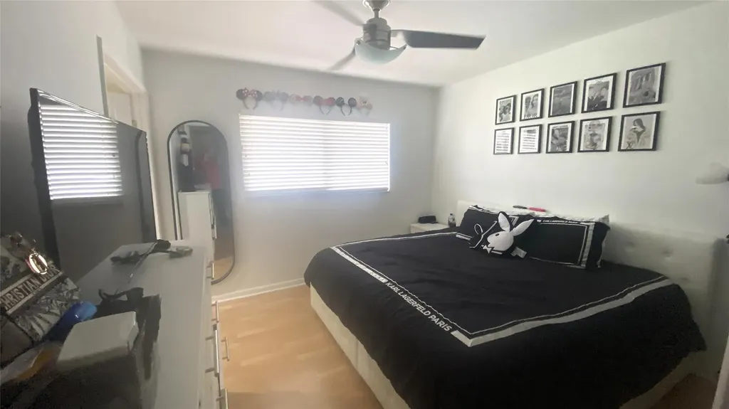 2200 S Cypress Bend Drive Pompano Beach FL 33069