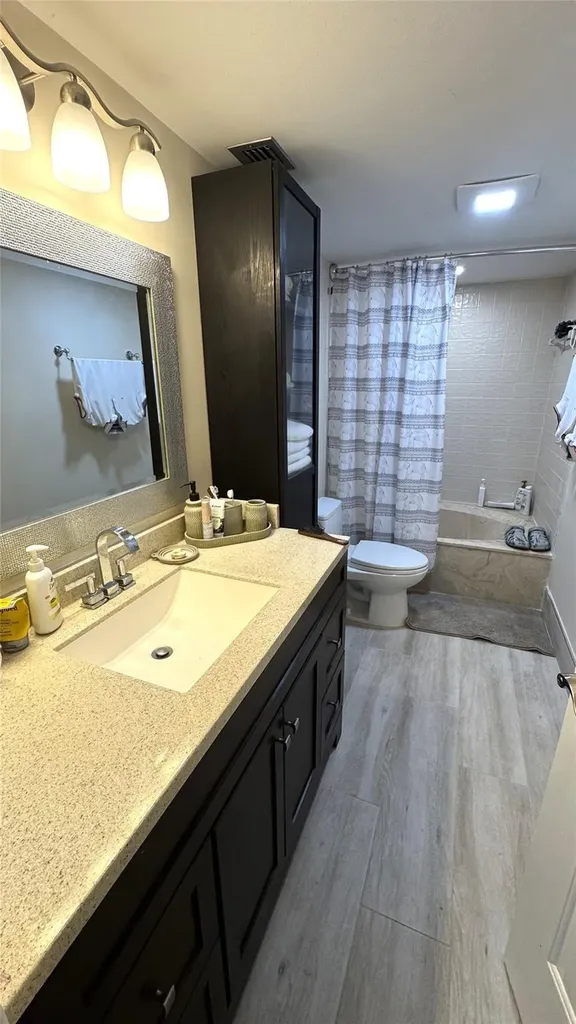 2200 S Cypress Bend Drive Pompano Beach FL 33069