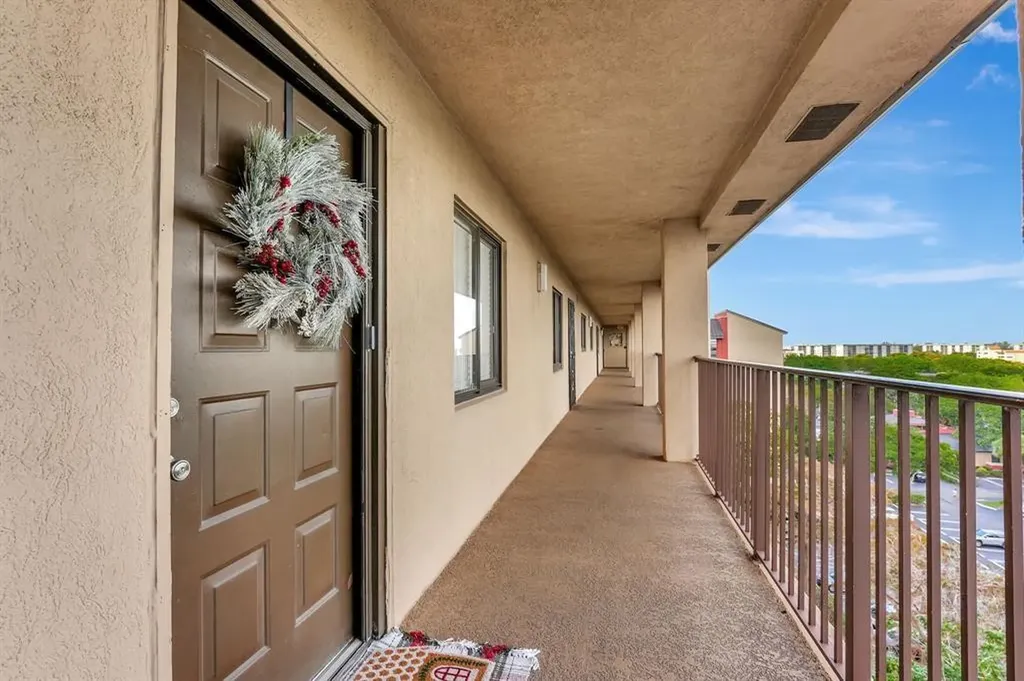 2200 S Cypress Bend Drive Pompano Beach FL 33069