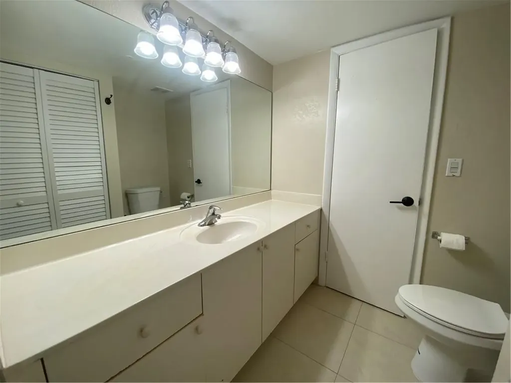 4235 N University Drive Sunrise FL 33351