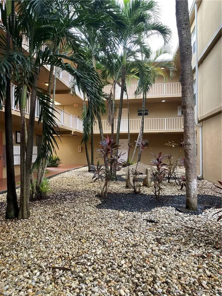 4235 N University Drive Sunrise FL 33351