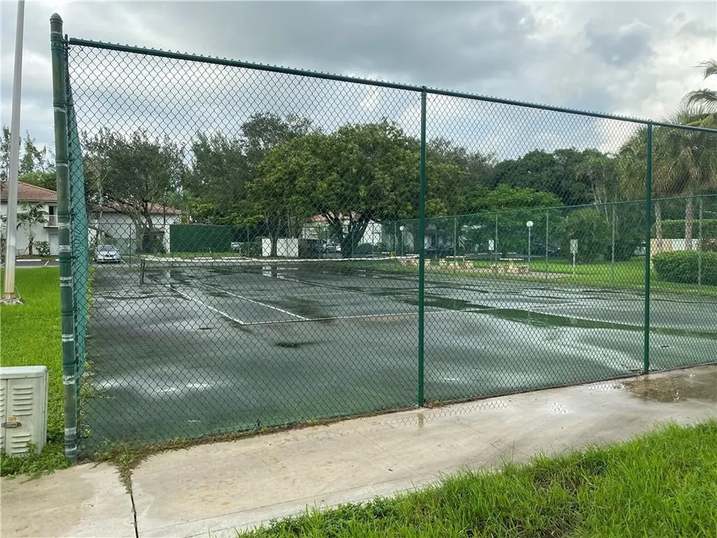 4235 N University Drive Sunrise FL 33351