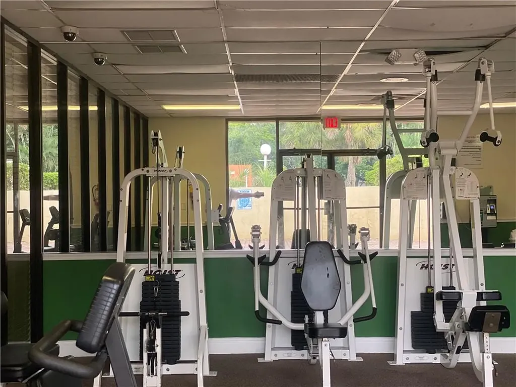 4235 N University Drive Sunrise FL 33351