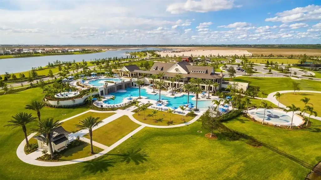 1121 Haywagon Trail Loxahatchee FL 33470