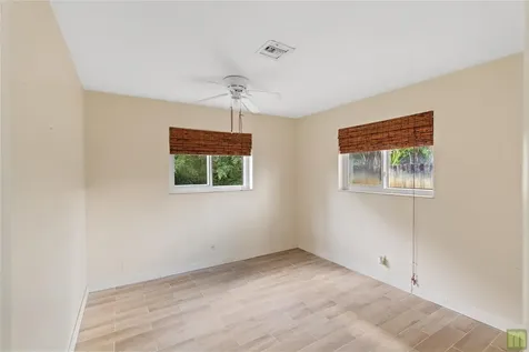 3831 NW 11th Street Coconut Creek FL 33066