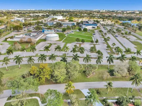 3831 NW 11th Street Coconut Creek FL 33066