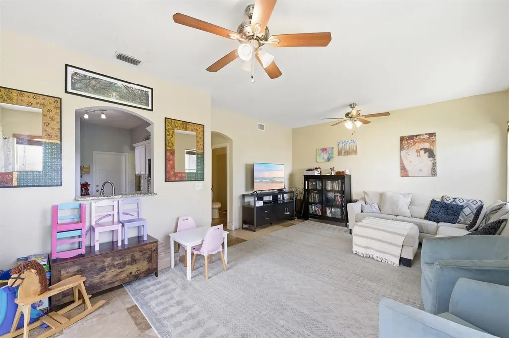 5630 NW 106 Avenue Coral Springs FL 33076