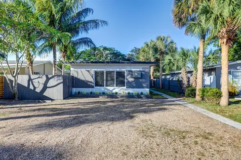1005 NE 17th Court Fort Lauderdale FL 33305