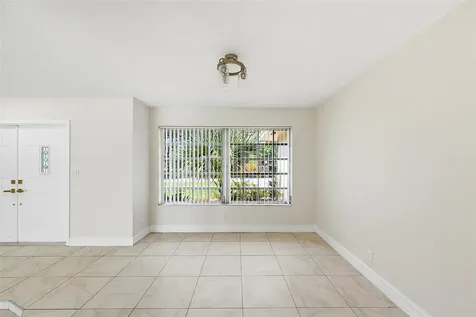 1430 NW 73 Avenue Plantation FL 33313