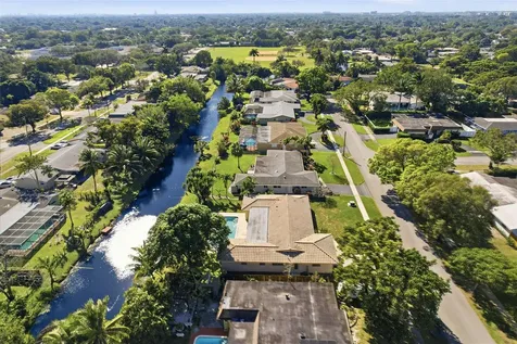 1430 NW 73 Avenue Plantation FL 33313